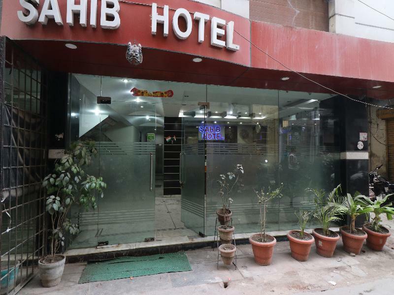 Oyo 27823 Hotel Sahib Delhi  Exteriör bild